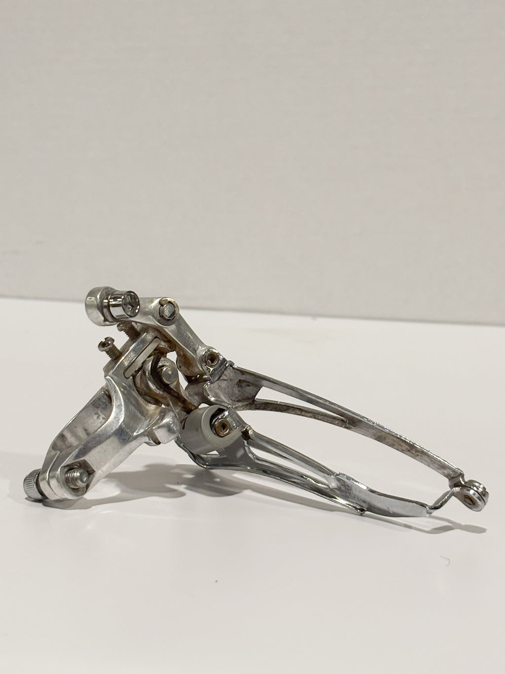 Vintage Shimano Deerhead M700 FD Front Derailleur 28.6mm