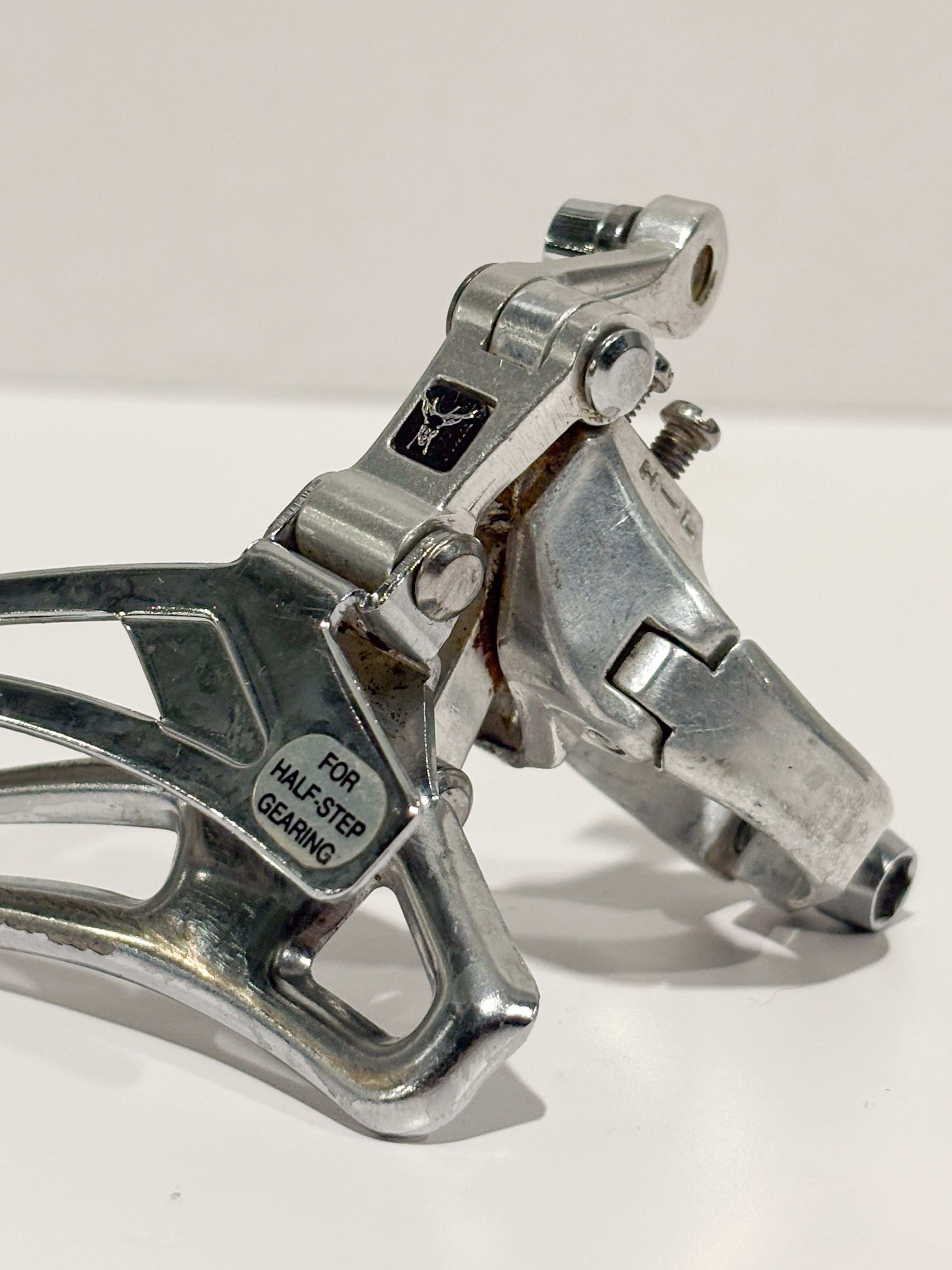 Vintage Shimano Deerhead M700 FD Front Derailleur 28.6mm