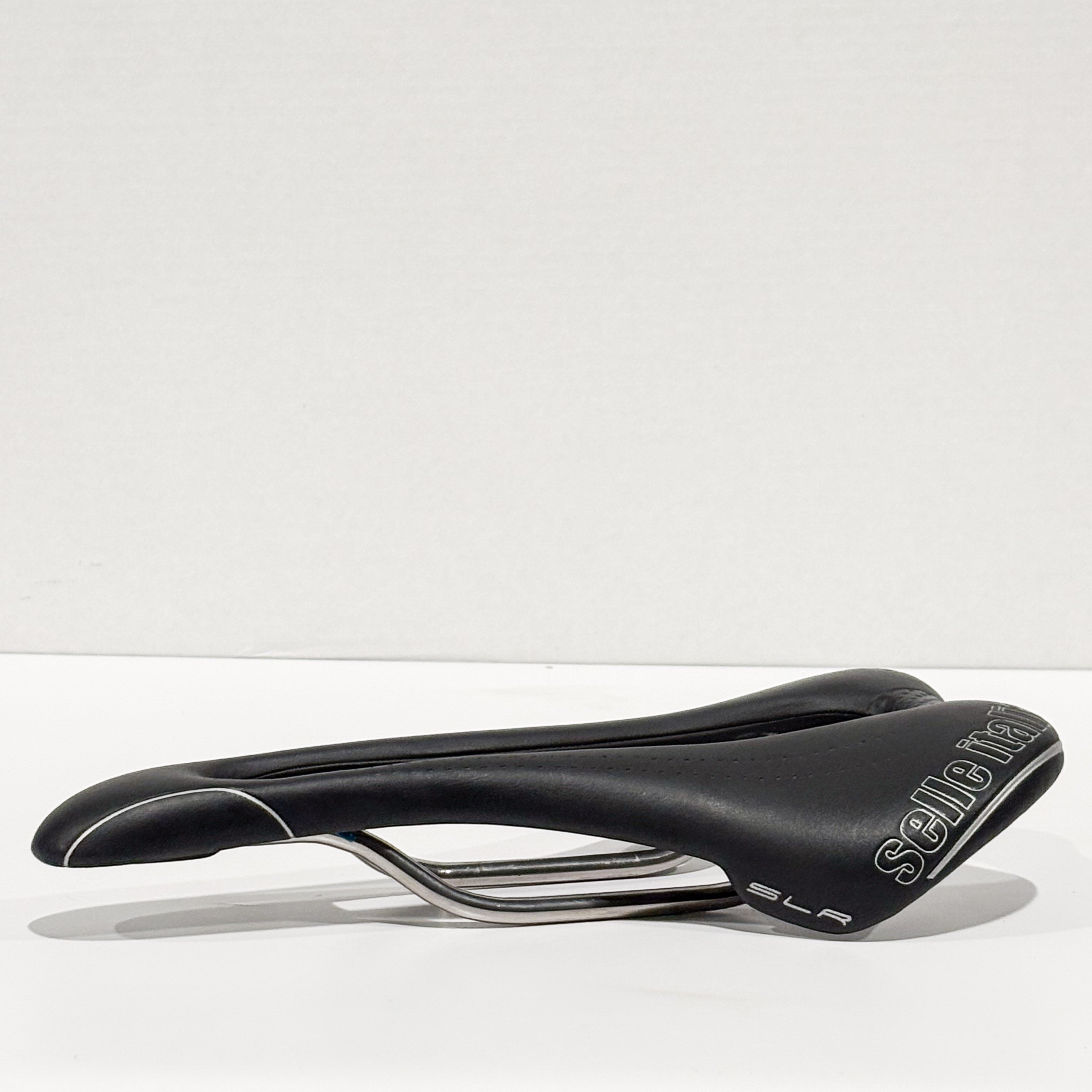 Selle Italia SLR Superflow Boost 145mm Ti316 Titanium Rails Bike Saddle Carbon