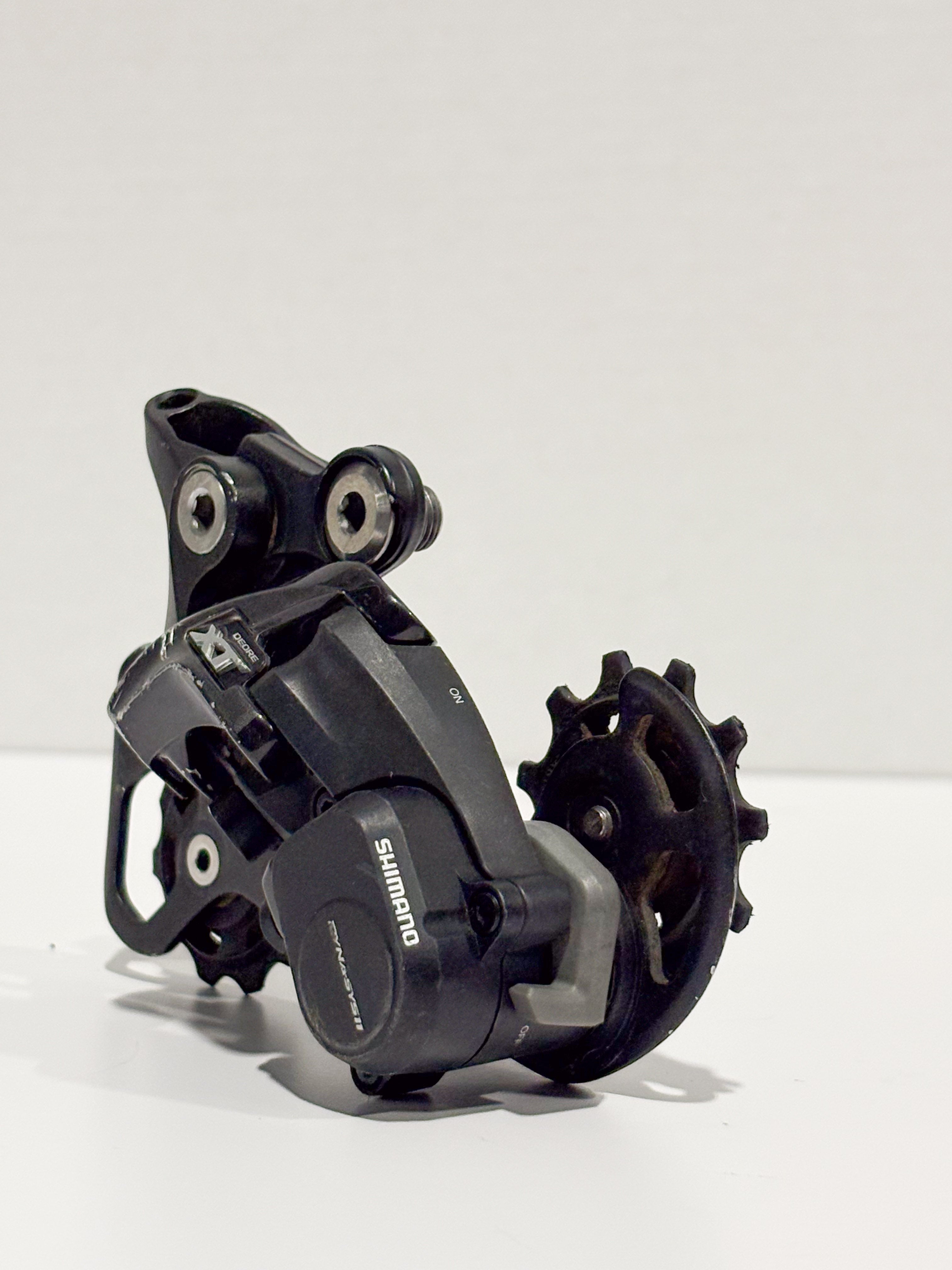 Shimano XT Mini Groupset M8000 Shifters + RD-M8000 Rear Derailleur 11sp Medium Cage