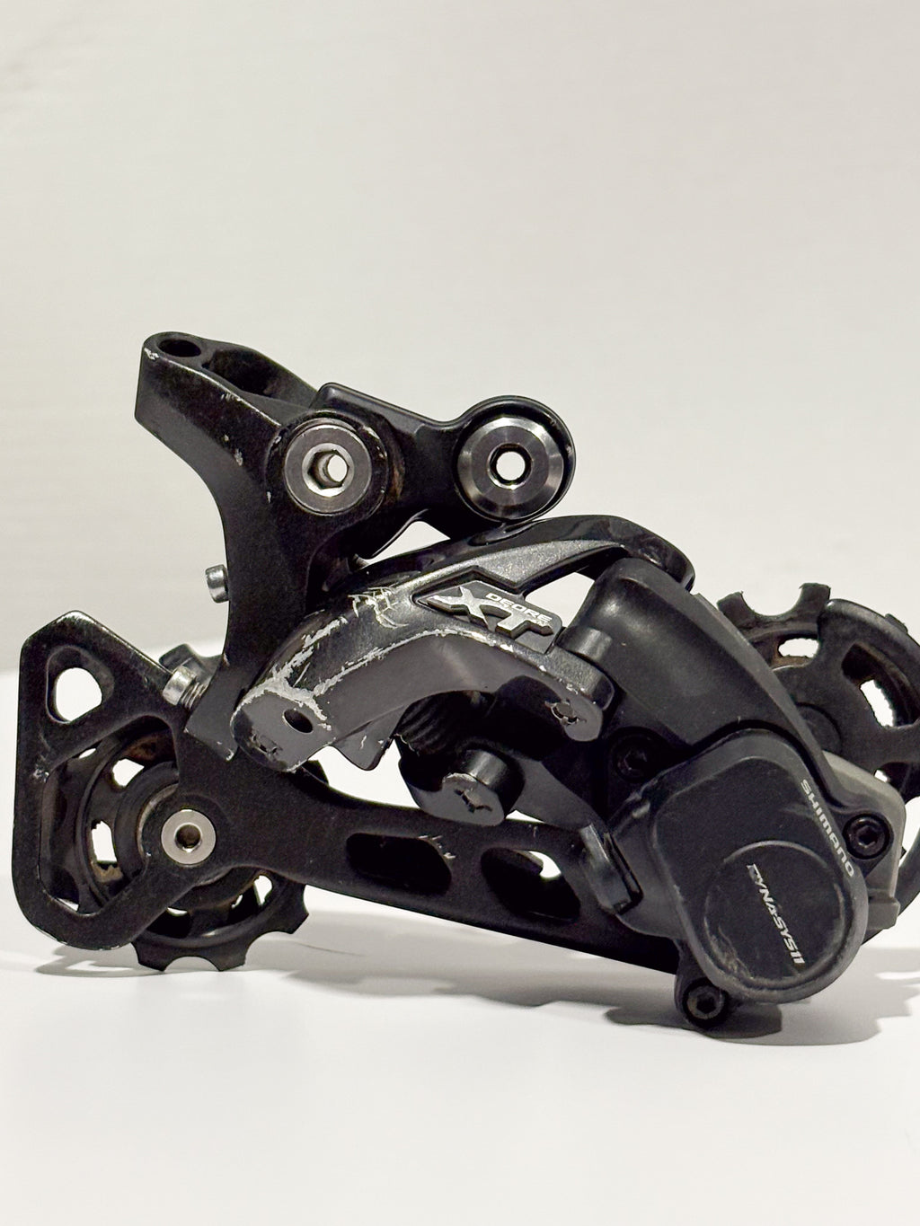 Shimano XT Mini Groupset M8000 Shifters + RD-M8000 Rear Derailleur 11sp Medium Cage