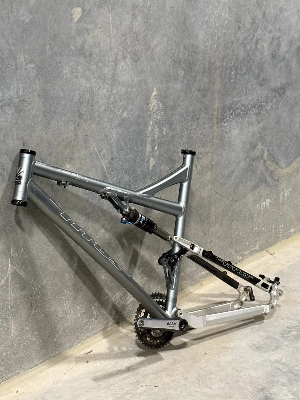 Titus Racer-X Aluminum Large Mountain Bike Frame Carbon Stays Full Suspension 26