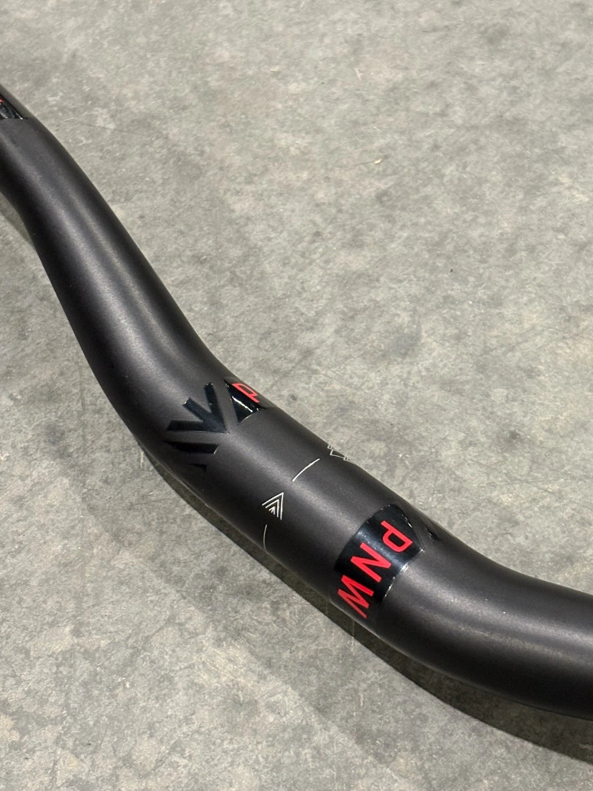 PNW Range Handlebar, 800mm width, 31.8mm Clamp, Red